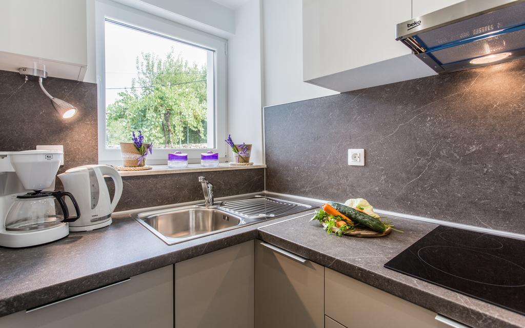 Sunrise Apartment リスィカ エクステリア 写真